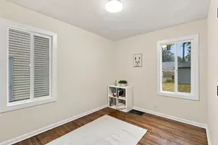4900 Morgan Ave N, Minneapolis, MN 55430 - Photo 9