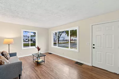 4900 Morgan Avenue N, Minneapolis, MN 55430 - Photo 3