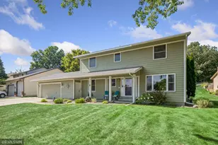 1440 Valleyview Rd, Chaska, MN 55318 - Photo 1