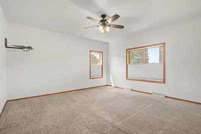 W7885 Country Avenue, Holland, WI 54636 - Photo 15