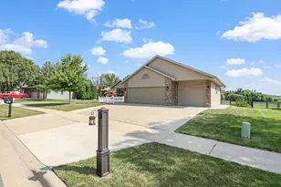 1905 Prairie Ave SW, Faribault, MN 55021 - Photo 47