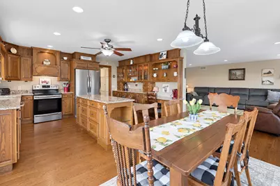 1905 Prairie Avenue SW, Faribault, MN 55021 - Photo 27