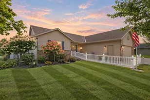 1905 Prairie Ave SW, Faribault, MN 55021 - Photo 5