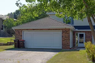 6781 Sherwood Rd, Woodbury, MN 55125 - Photo 1