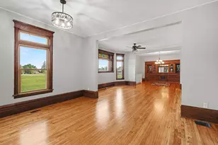 501 Forest St, Kenyon, MN 55946 - Photo 5