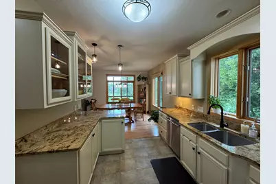 17731 Southridge Court #Q, Minnetonka, MN 55345 - Photo 5