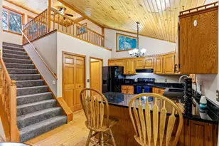 10960 385th St, North Branch, MN 55056 - Photo 9