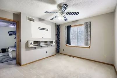 8731 Bechtel Avenue #136, Inver Grove Heights, MN 55076 - Photo 9