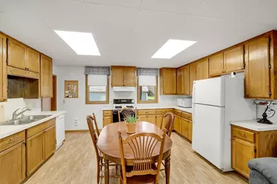 110 2nd Street SW, New Prague, MN 56071 - Photo 9