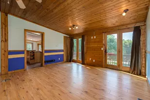 37849 Hillside Dr, Saint Peter, MN 56082 - Photo 11