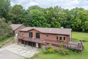 37849 Hillside Dr, Saint Peter, MN 56082 - Photo 3