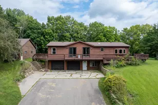 37849 Hillside Dr, Saint Peter, MN 56082 - Photo 1
