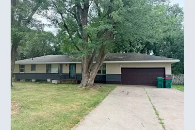 916 112th Avenue NW, Coon Rapids, MN 55448 - Photo 1