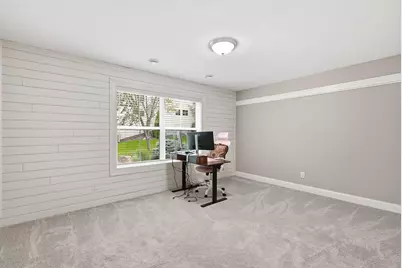 16588 E Lake Drive, Lakeville, MN 55044 - Photo 33