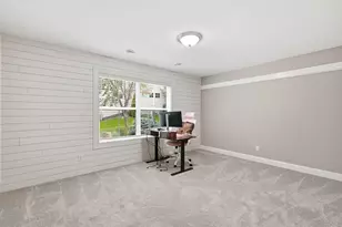 16588 E Lake Dr, Lakeville, MN 55044 - Photo 33