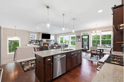 16588 E Lake Drive, Lakeville, MN 55044 - Photo 5
