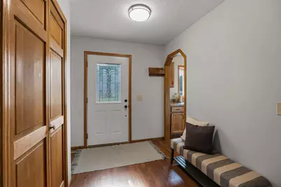 5700 Deer Trail E, Shoreview, MN 55126 - Photo 3