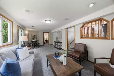 5700 Deer Trail E, Shoreview, MN 55126 - Photo 15