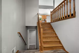 4089 Pennsylvania Ave, Eagan, MN 55123 - Photo 5