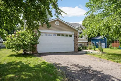 4089 Pennsylvania Avenue, Eagan, MN 55123 - Photo 3