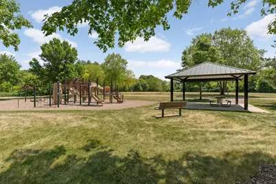 4089 Pennsylvania Avenue, Eagan, MN 55123 - Photo 35