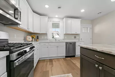 6049 Iris Lane, Rockford, MN 55373 - Photo 7