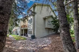 7096 Cahill Rd, Edina, MN 55439 - Photo 37