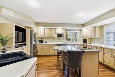 7096 Cahill Road, Edina, MN 55439 - Photo 11