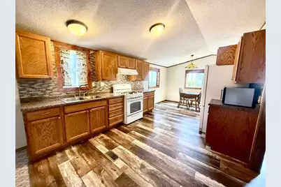 205 N Main Street, Belview, MN 56214 - Photo 17