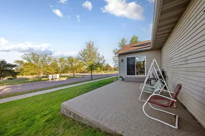 601 Bassford Street, Saint Peter, MN 56082 - Photo 23