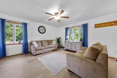 601 Bassford Street, Saint Peter, MN 56082 - Photo 3
