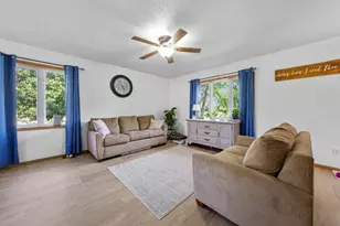 601 Bassford St, Saint Peter, MN 56082 - Photo 3