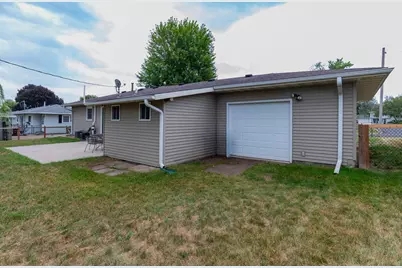 3301 68th Street E, Inver Grove Heights, MN 55076 - Photo 29