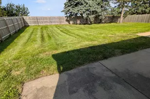 404 Kim Ln, Owatonna, MN 55060 - Photo 25
