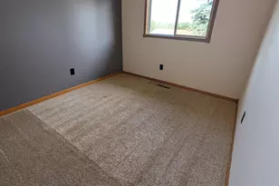 404 Kim Ln, Owatonna, MN 55060 - Photo 9