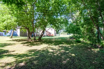 422 N Cleveland Avenue, Fergus Falls, MN 56537 - Photo 25