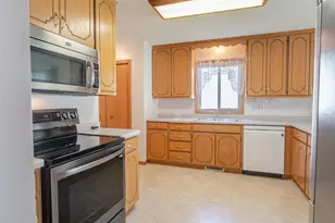 5871 Sandy Dr, Saint Cloud, MN 56303 - Photo 15