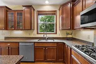 10742 Maple Blvd, Woodbury, MN 55129 - Photo 17