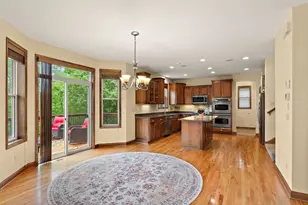 10742 Maple Blvd, Woodbury, MN 55129 - Photo 13