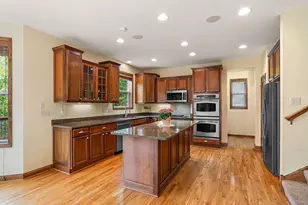 10742 Maple Blvd, Woodbury, MN 55129 - Photo 15