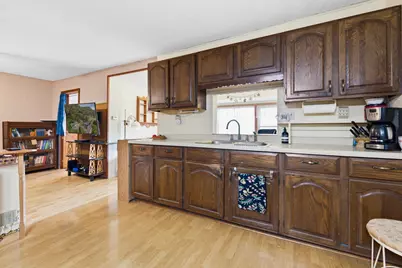 149 E Lake Boulevard, Winona, MN 55987 - Photo 7