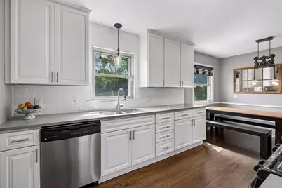 6605 Cedar Lake Road S, Saint Louis Park, MN 55426 - Photo 13