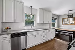 6605 Cedar Lk Rd S, Saint Louis Park, MN 55426 - Photo 13
