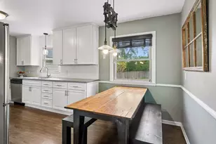 6605 Cedar Lk Rd S, Saint Louis Park, MN 55426 - Photo 9