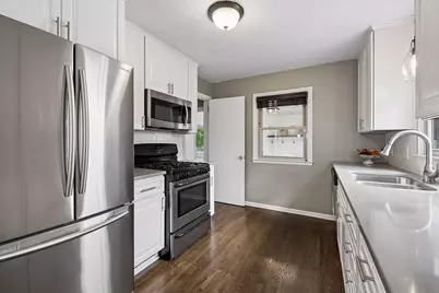 6605 Cedar Lake Road S, Saint Louis Park, MN 55426 - Photo 11