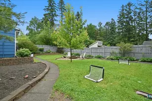 5215 Avondale St, Duluth, MN 55804 - Photo 29