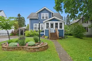 5215 Avondale St, Duluth, MN 55804 - Photo 1