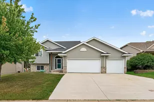 1525 English Ave NW, New Prague, MN 56071 - Photo 1