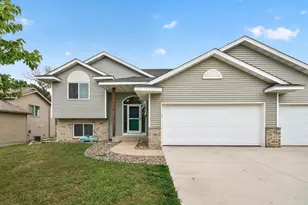 1525 English Ave NW, New Prague, MN 56071 - Photo 3