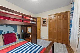 4555 W 131 1/2 St, Savage, MN 55378 - Photo 21